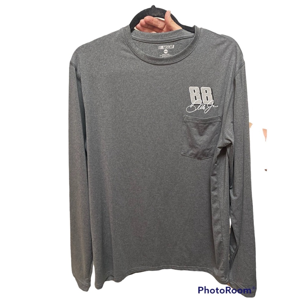 NWOT DALE JR. NASCAR RACING ATHLETIC LONG SLEEVE TEE, SUPER COMFY! 🏎🏁❤️